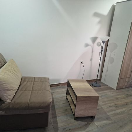 Paraćin Square Apartment מראה חיצוני תמונה