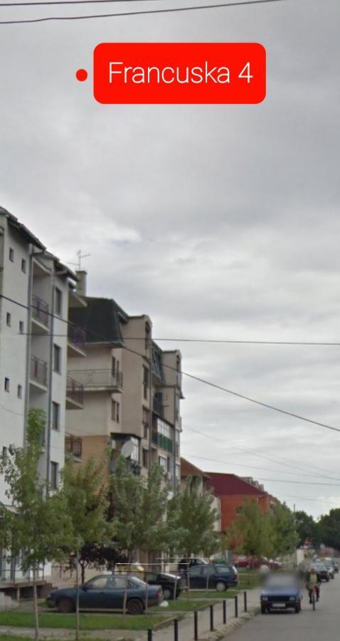 Paraćin Square Apartment מראה חיצוני תמונה
