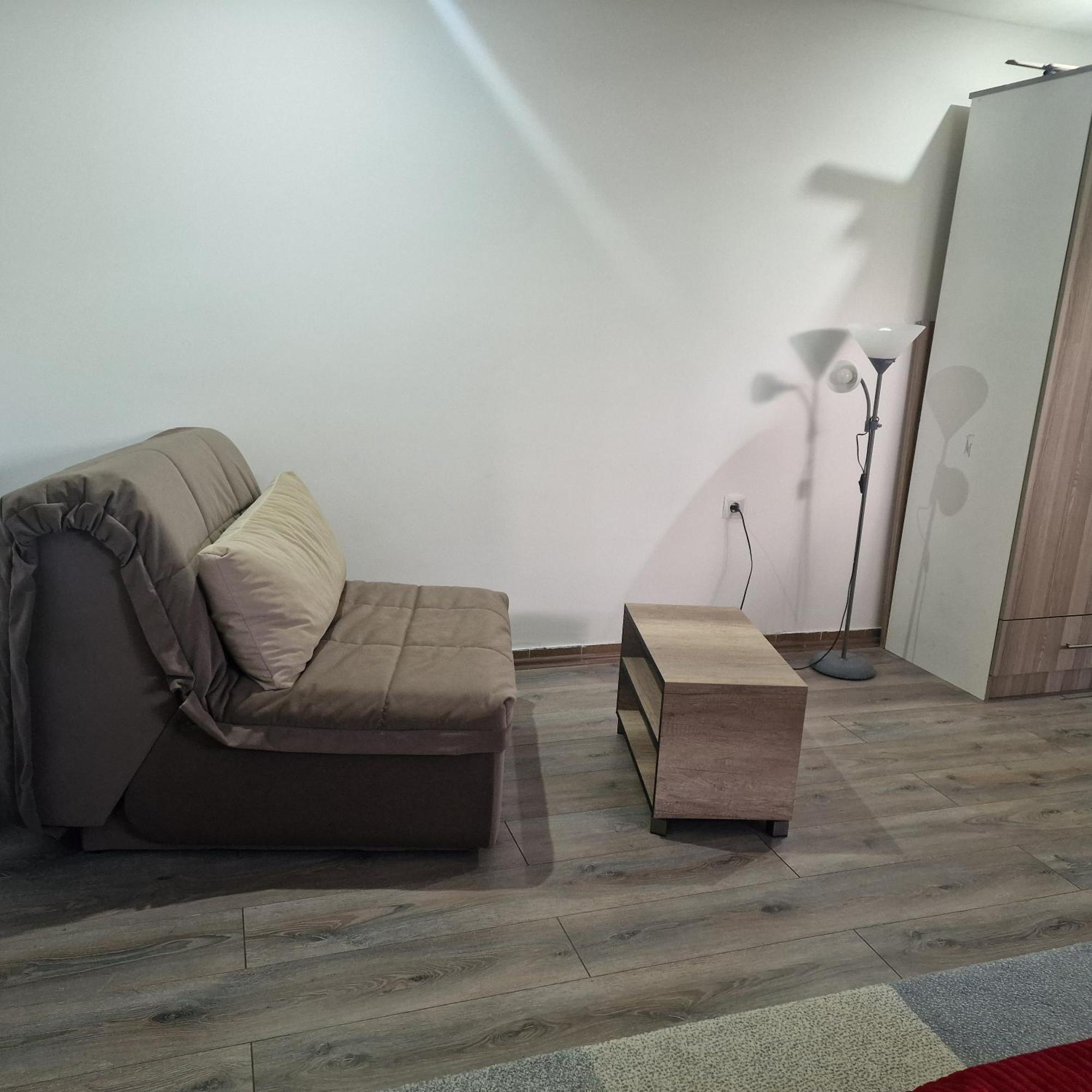 Paraćin Square Apartment מראה חיצוני תמונה