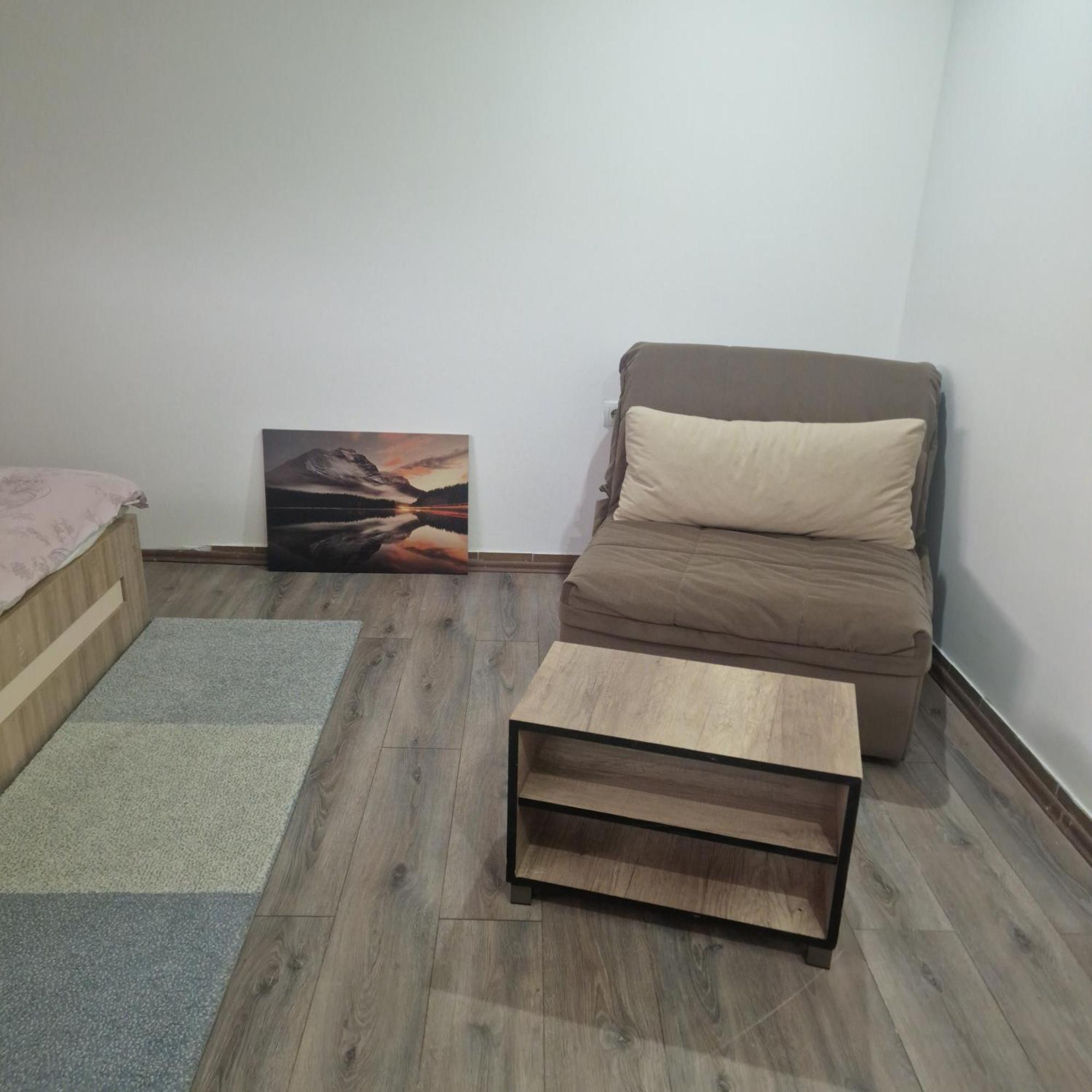 Paraćin Square Apartment מראה חיצוני תמונה